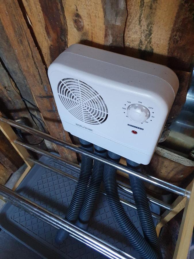Ferienwohnung Tiroler Auszeit & Whirlpool Höfen Extérieur photo